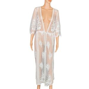 Blue Island NWT White Lace Maxi Kimono Cover-Up SZ S/M Boho Romantic Victorian